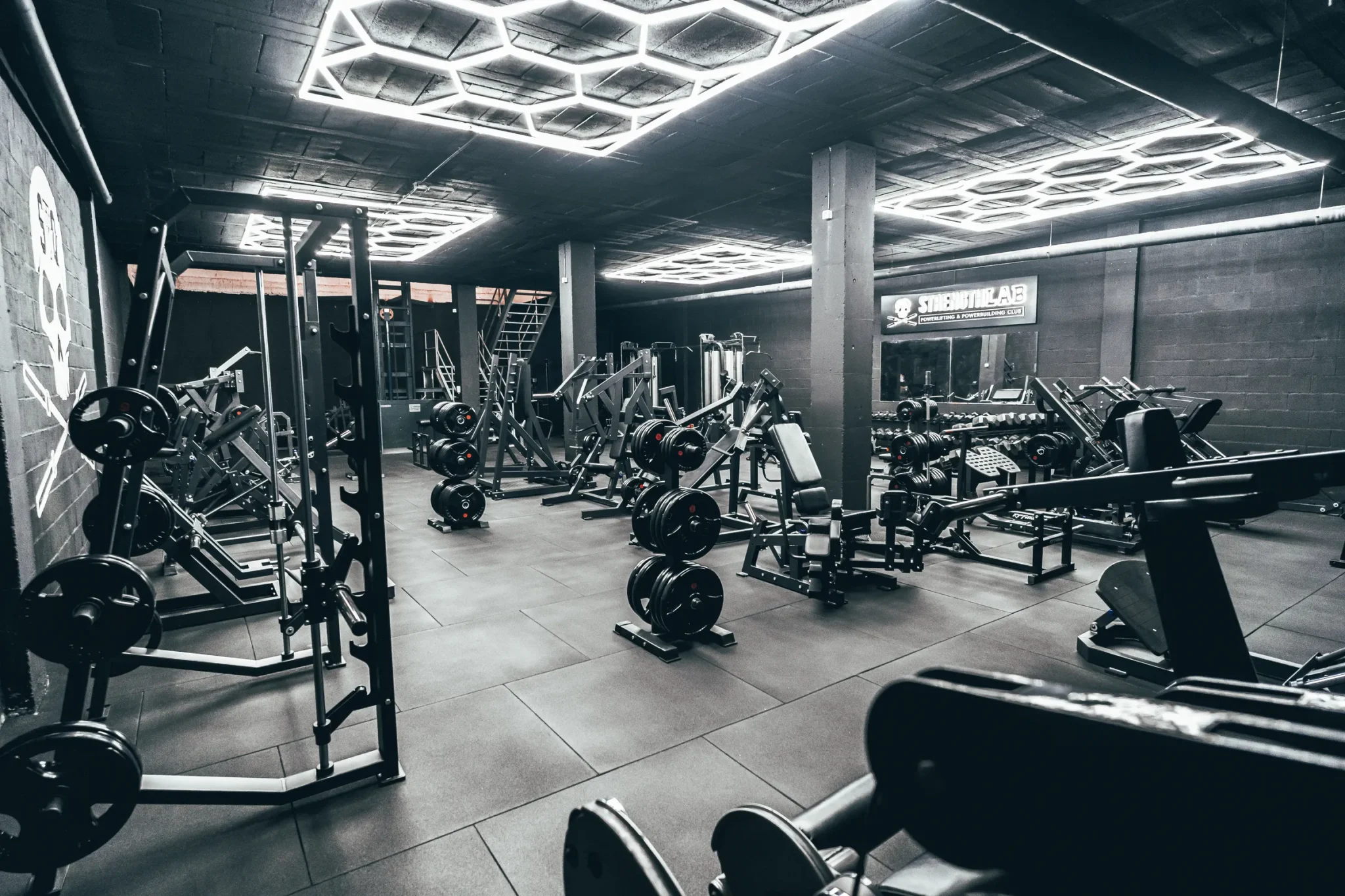 SVQ Strength Lab, zona de fuerza de Feel Training Club en Sevilla